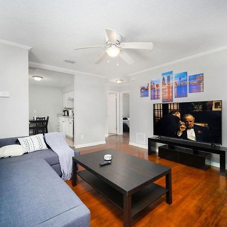 King Bedroom 2Bed1Bath Sleeps 4 Close To Town Center Downtown Beach Mayo Clinic Jacksonville Buitenkant foto