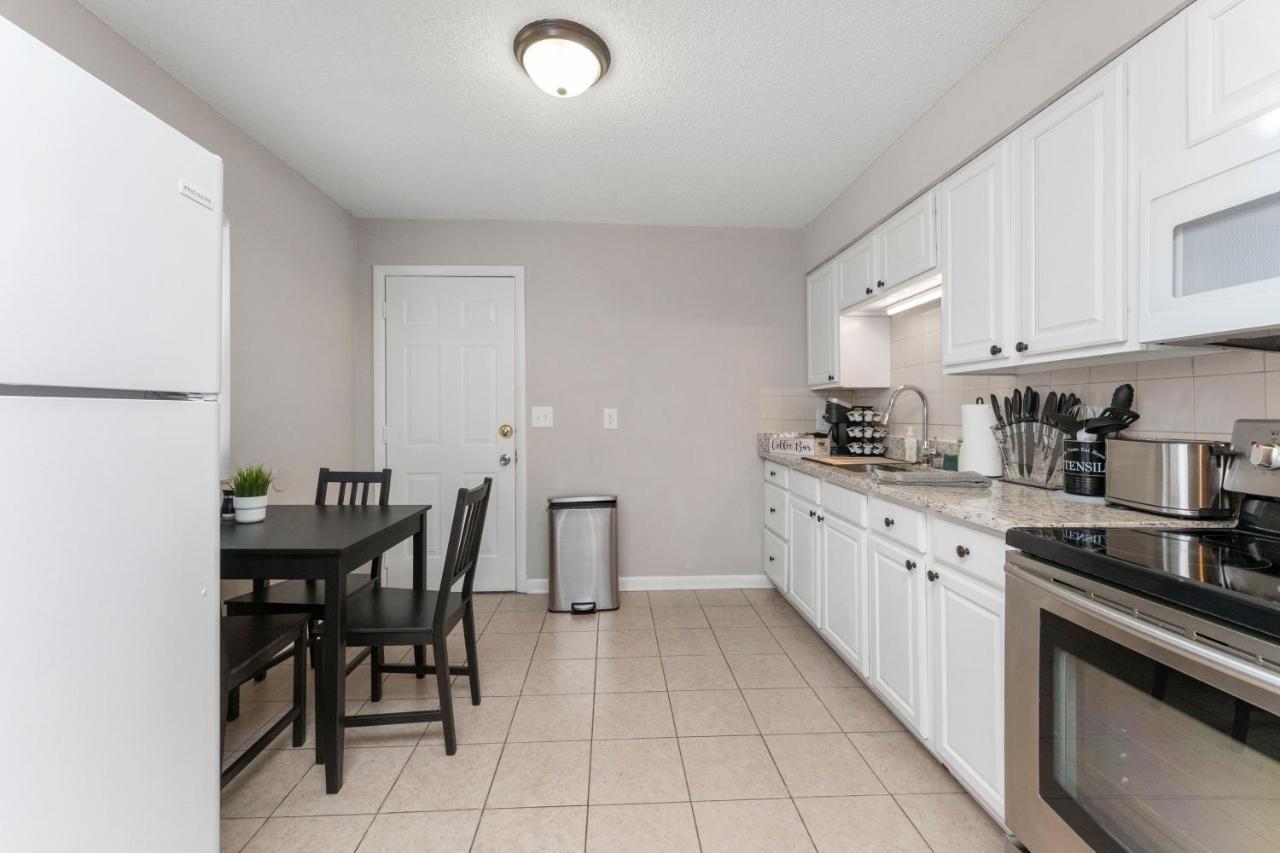 King Bedroom 2Bed1Bath Sleeps 4 Close To Town Center Downtown Beach Mayo Clinic Jacksonville Buitenkant foto