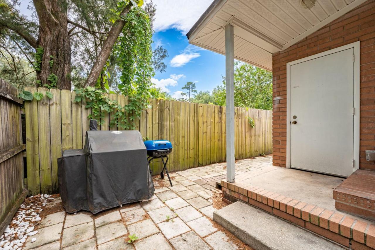 King Bedroom 2Bed1Bath Sleeps 4 Close To Town Center Downtown Beach Mayo Clinic Jacksonville Buitenkant foto